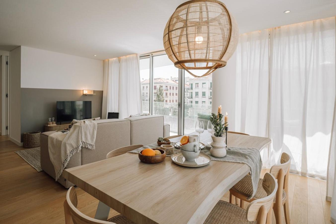 Talamone - 2 Bedrooms And Balcony In Alvalade Lisbon